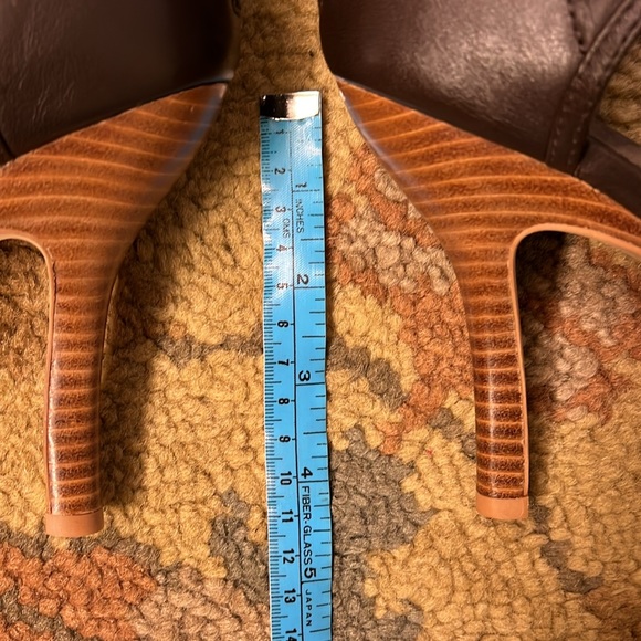 AURI Angie Platform Leather Sandals - Size 39 - US 9 - New in box - Picture 9 of 11